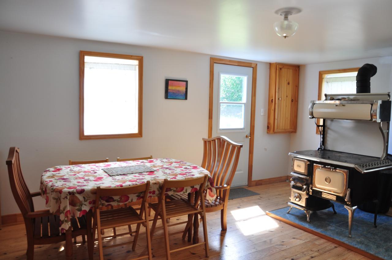 Indian Brook Breton Cove Farmhouse旅馆 外观 照片