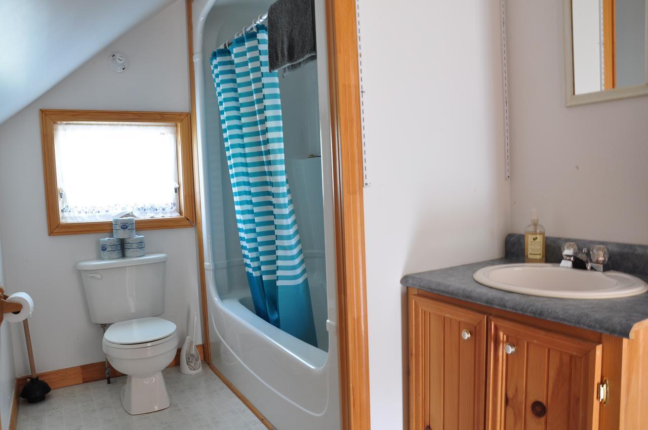 Indian Brook Breton Cove Farmhouse旅馆 外观 照片